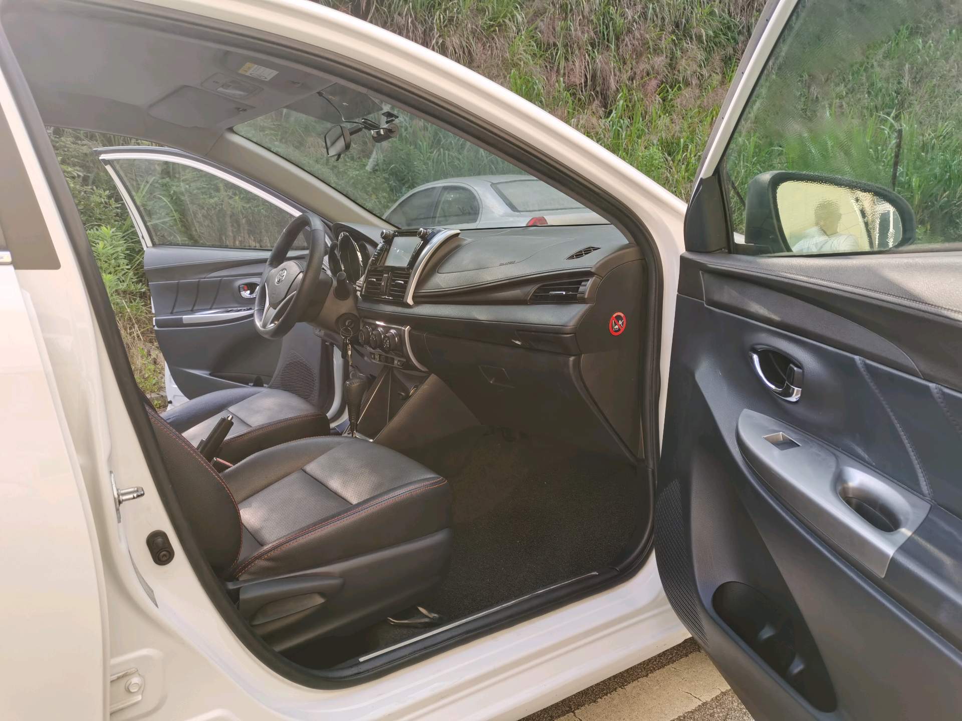 Toyota Yaris 2015 YARiS L Zhixuan 1.5E Dynamic Edition — 8