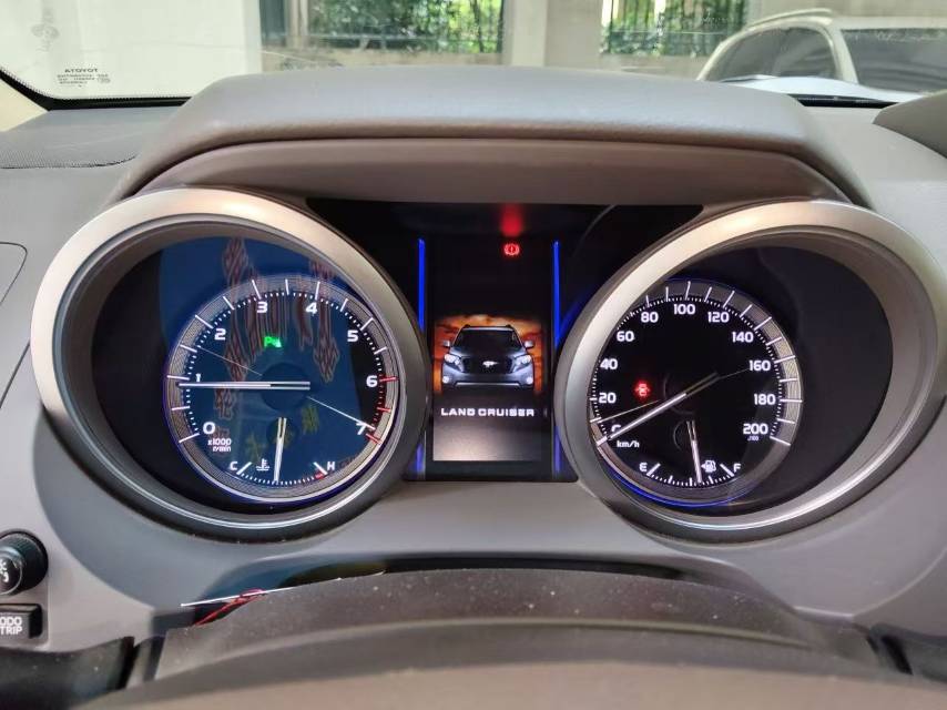 Toyota 2014 Prado 4.0 TX-L — 6