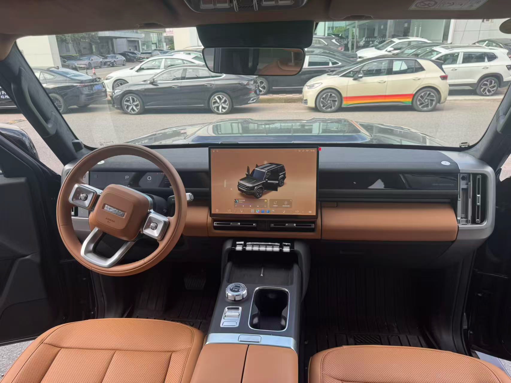 iCAR 2026 iCAR V27 200KM AWD Falcon 500 — 2